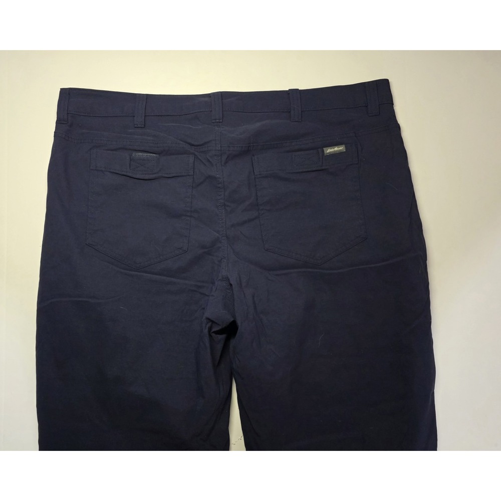 Eddie Bauer Mens Size 40x32 Fleece‎ Lined Chino Pant - Picture 4 of 12